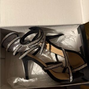 Windsor Sparkle Heels Size 5